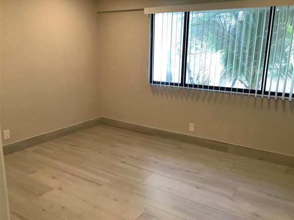 65 Deer Creek Rd 102, Deerfield Beach FL 33442