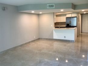 65 Deer Creek Rd 102, Deerfield Beach FL 33442