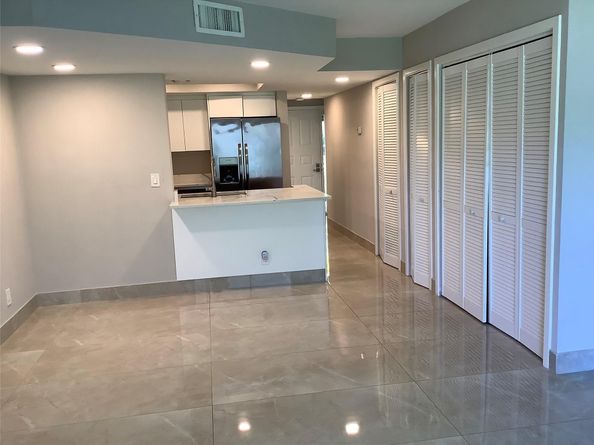 65 Deer Creek Rd 102, Deerfield Beach FL 33442