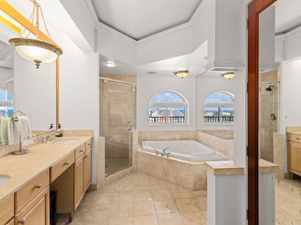 100 S Birch Rd 2705, Fort Lauderdale FL 33316