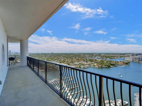 100 S Birch Rd 2705, Fort Lauderdale FL 33316