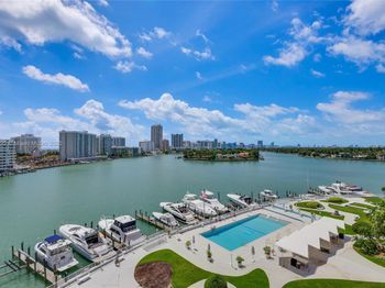 900 Bay Drive