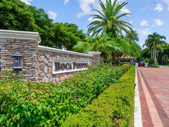 7904 Travlers Tree Dr, Boca Raton FL 33433