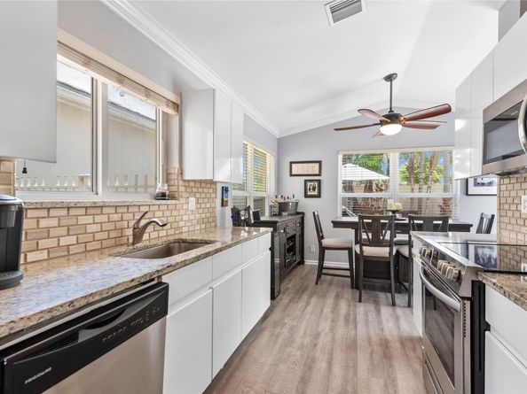 7904 Travlers Tree Dr, Boca Raton FL 33433