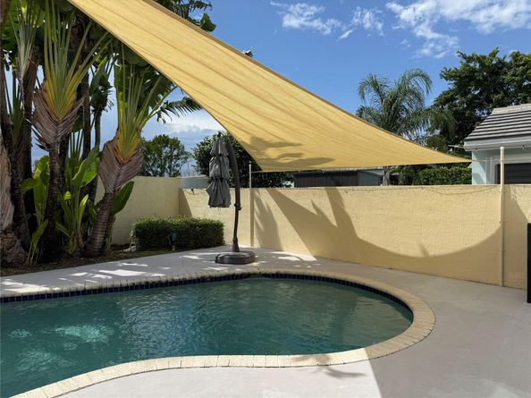 7904 Travlers Tree Dr, Boca Raton FL 33433
