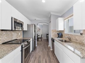 7904 Travlers Tree Dr, Boca Raton FL 33433