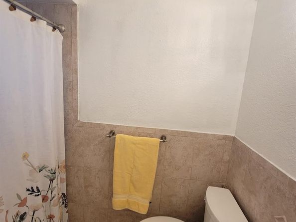 11821 SW 18th St 223, Miami FL 33175