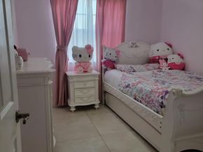 11821 SW 18th St 223, Miami FL 33175