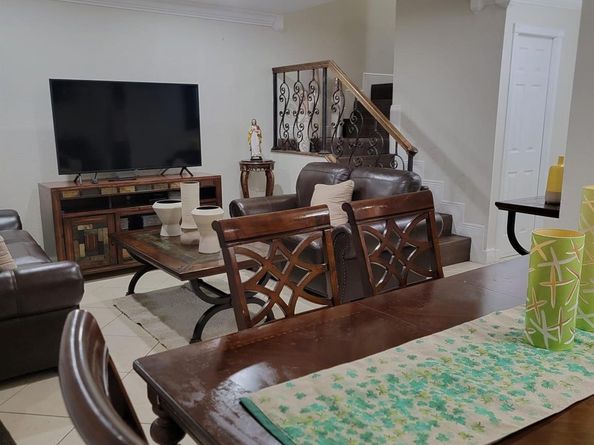 11821 SW 18th St 223, Miami FL 33175