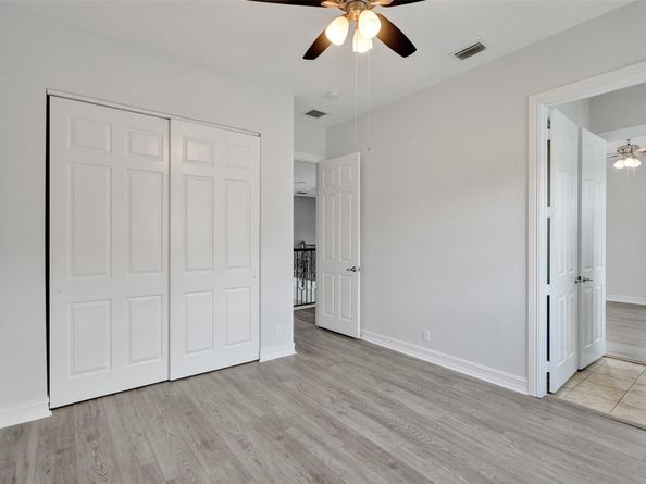 8050 NW 126th Ter, Parkland FL 33076