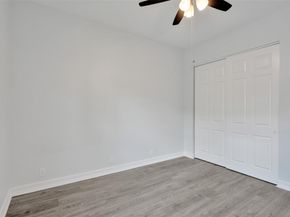 8050 NW 126th Ter, Parkland FL 33076