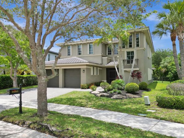 8050 NW 126th Ter, Parkland FL 33076