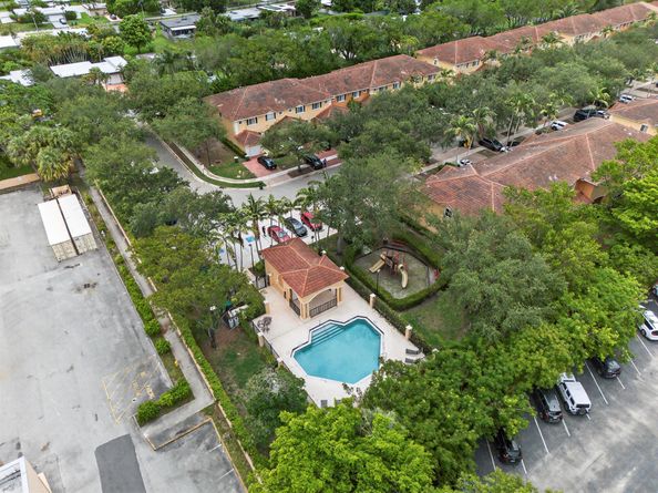 6600 Catalina Lane, Tamarac FL 33321