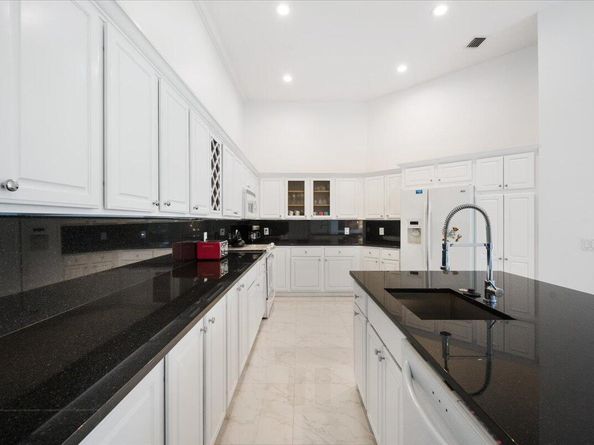 2514 Players Court, Wellington FL 33414