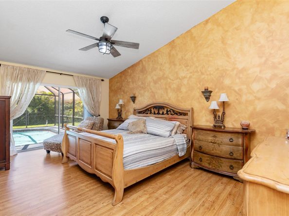 9910 NW 53rd Ct, Coral Springs FL 33076