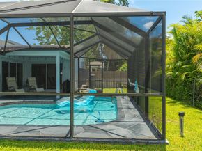9910 NW 53rd Ct, Coral Springs FL 33076