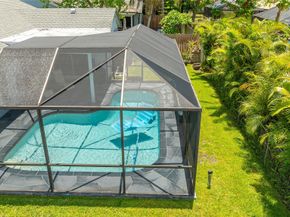 9910 NW 53rd Ct, Coral Springs FL 33076