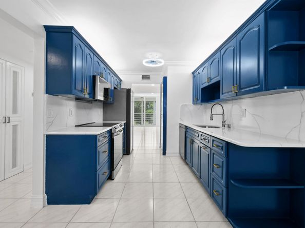 3286 Arcara Way 408, Lake Worth FL 33467