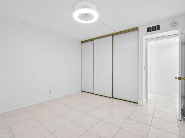 3286 Arcara Way 408, Lake Worth FL 33467
