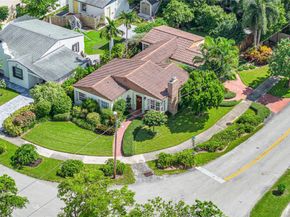 1600 NE 4th Ct, Fort Lauderdale FL 33301