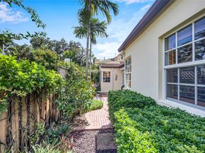 1600 NE 4th Ct, Fort Lauderdale FL 33301