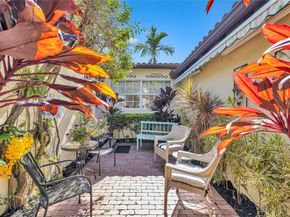 1600 NE 4th Ct, Fort Lauderdale FL 33301