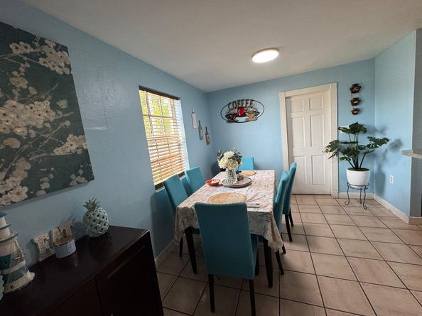 5850 NE 7th Ave, Fort Lauderdale FL 33334