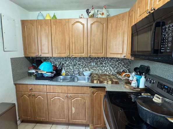 5850 NE 7th Ave, Fort Lauderdale FL 33334