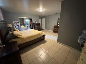 5850 NE 7th Ave, Fort Lauderdale FL 33334