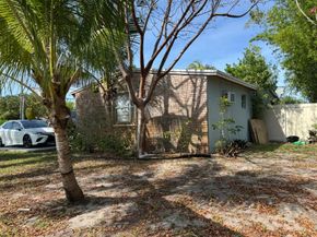 5850 NE 7th Ave, Fort Lauderdale FL 33334