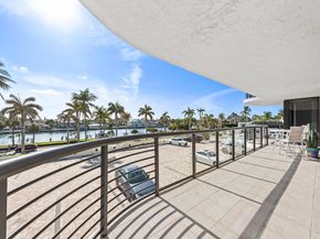 2727 S Ocean Boulevard 304, Highland Beach FL 33487