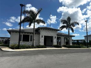 586 NW 203rd Ter, Miami FL 33169