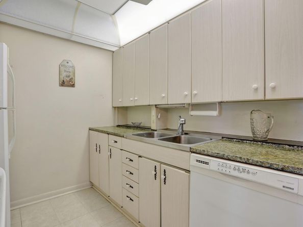 432 Grantham B, Deerfield Beach FL 33442