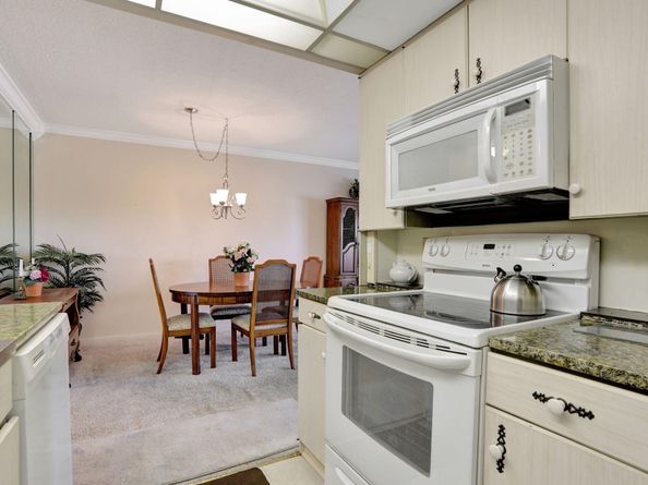 432 Grantham B, Deerfield Beach FL 33442