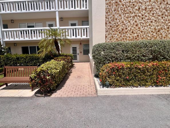 432 Grantham B, Deerfield Beach FL 33442