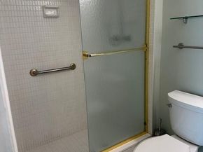 130 Cypress Club Dr 323, Pompano Beach FL 33060