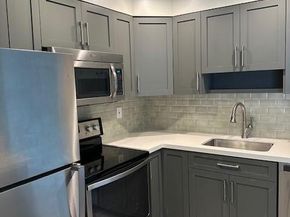 130 Cypress Club Dr 323, Pompano Beach FL 33060