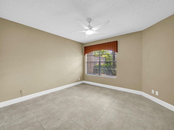11206 Applegate Circle, Boynton Beach FL 33437