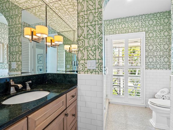 525 Coral Way, Fort Lauderdale FL 33301