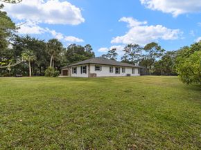 8785 Thousand Pines Circle, West Palm Beach FL 33411