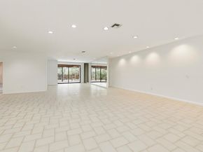 8785 Thousand Pines Circle, West Palm Beach FL 33411