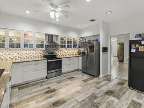 8785 Thousand Pines Circle, West Palm Beach FL 33411