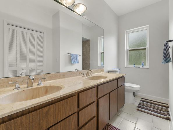 8785 Thousand Pines Circle, West Palm Beach FL 33411