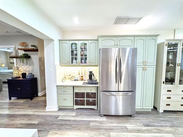 380 Laurie Road, West Palm Beach FL 33405