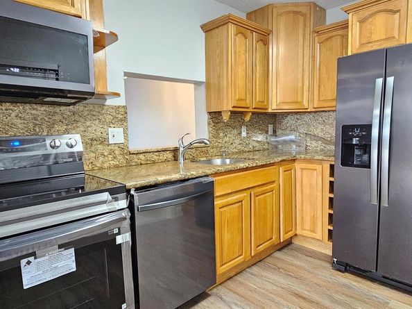 4141 NW 44th Avenue 217, Lauderdale Lakes FL 33319