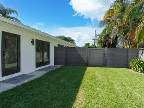 303/305 De Carie, Delray Beach FL 33444