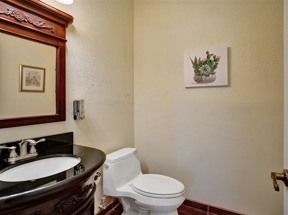 2565 Kerry Dr, Cooper City FL 33026