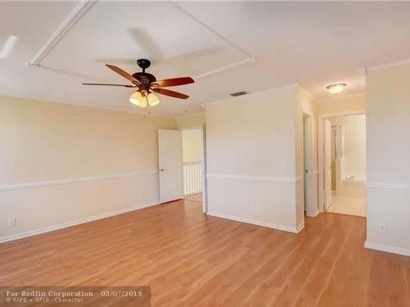 5874 NW 49th Ln, Coconut Creek FL 33073