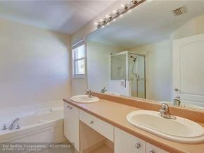 5874 NW 49th Ln, Coconut Creek FL 33073