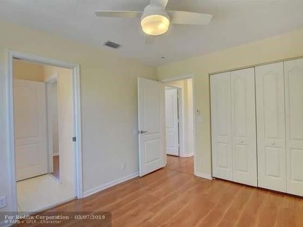 5874 NW 49th Ln, Coconut Creek FL 33073